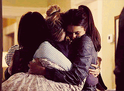 Best-Friends-Forever-the-vampire-diaries-34157623-245-180